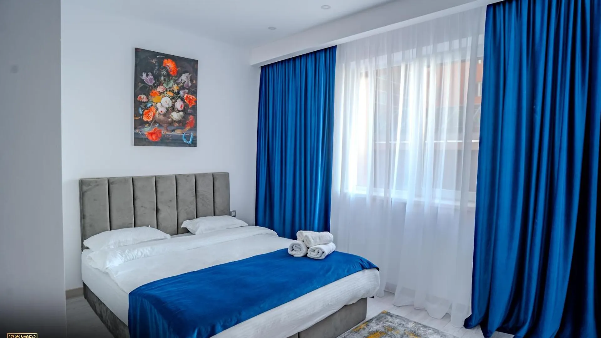 Yamaluxe Apartments - Blue & Pink Vibes Bucarest