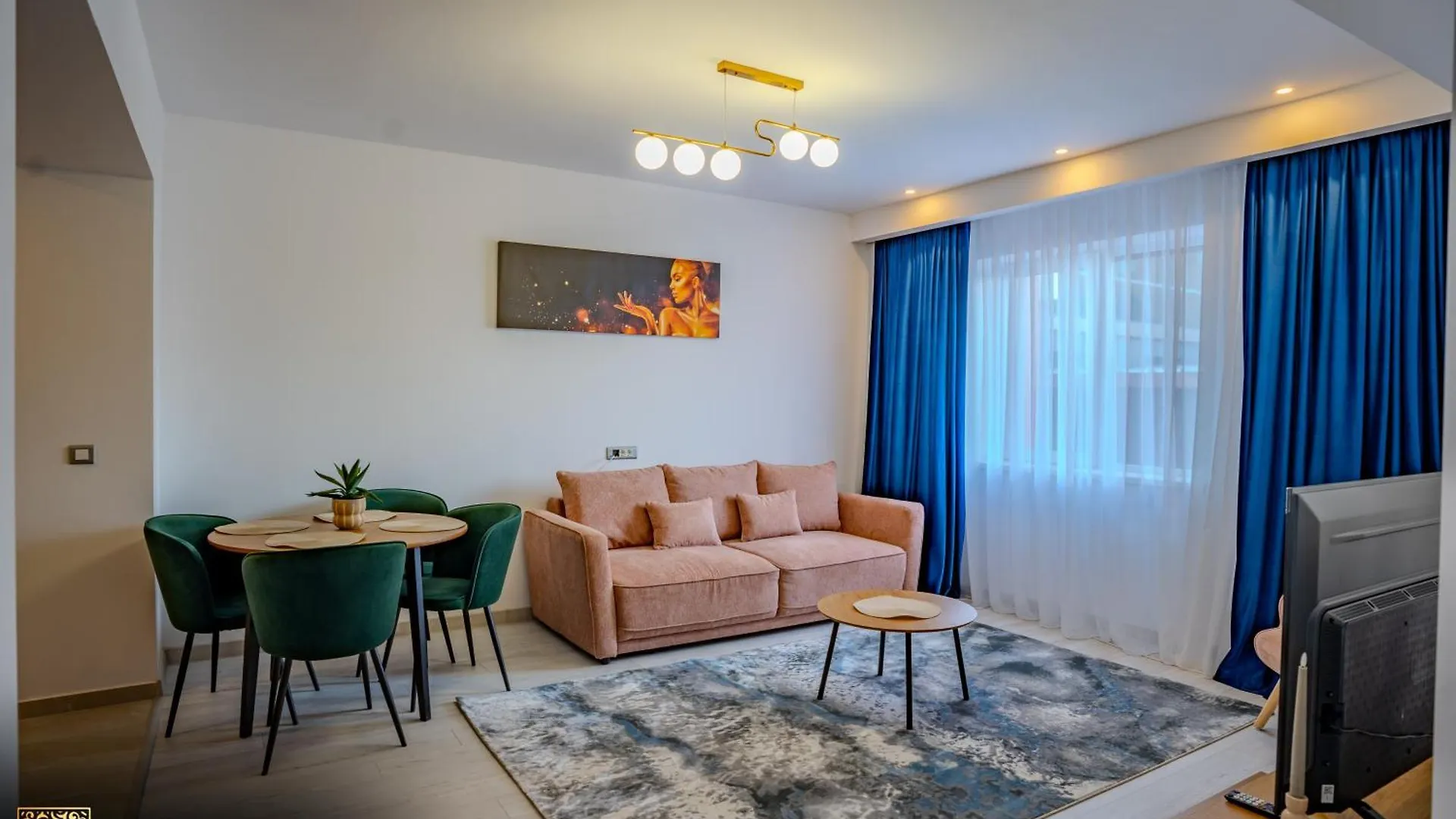 Yamaluxe Apartments - Blue & Pink Vibes location